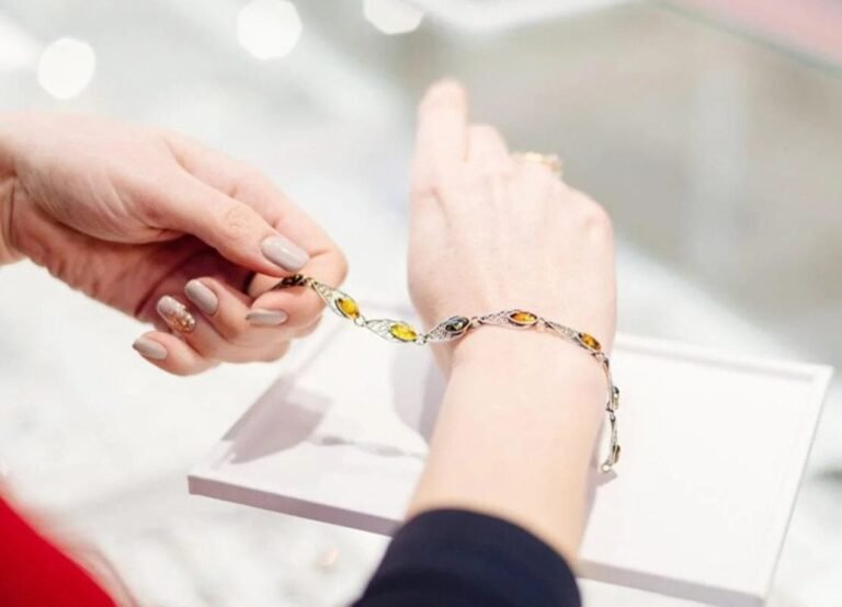 Heavy Discount & Sales Offer On Our Spring & Summer Season